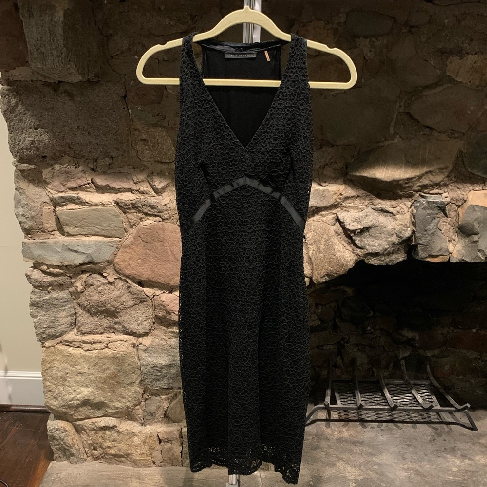 Elie Tahari Black Evening Dress